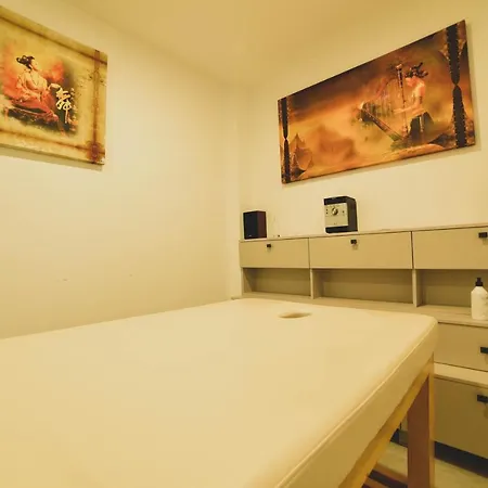 La Foresta Apartament *